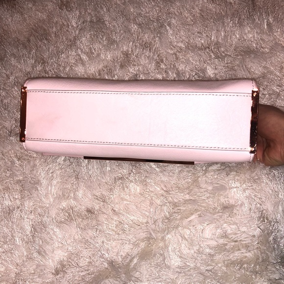 Ted Baker Pink Bow Clutch (limited edition) - Picture 4 of 8